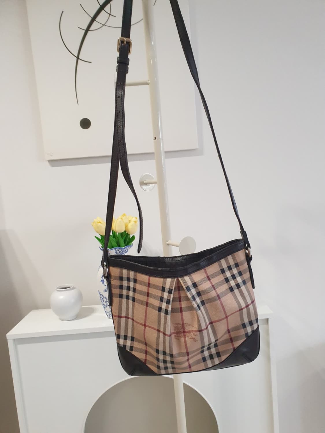 버버리 크로스백 상품이미지3