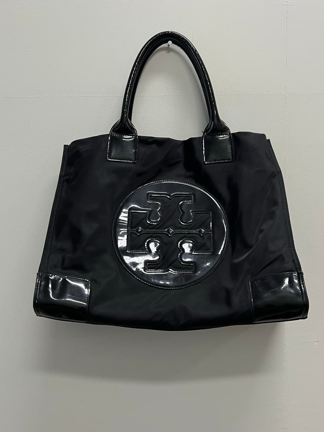 (OS) 토리버치 나일론 토트백 블랙 상품이미지2