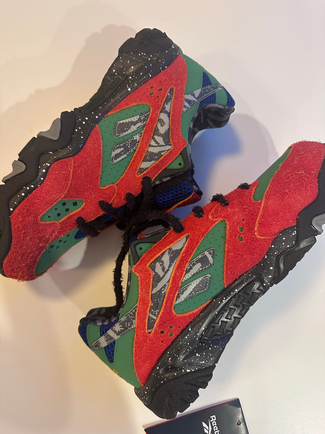 [280]리복 X 예스아이씨 프리시즌 로우 레드 상품이미지3