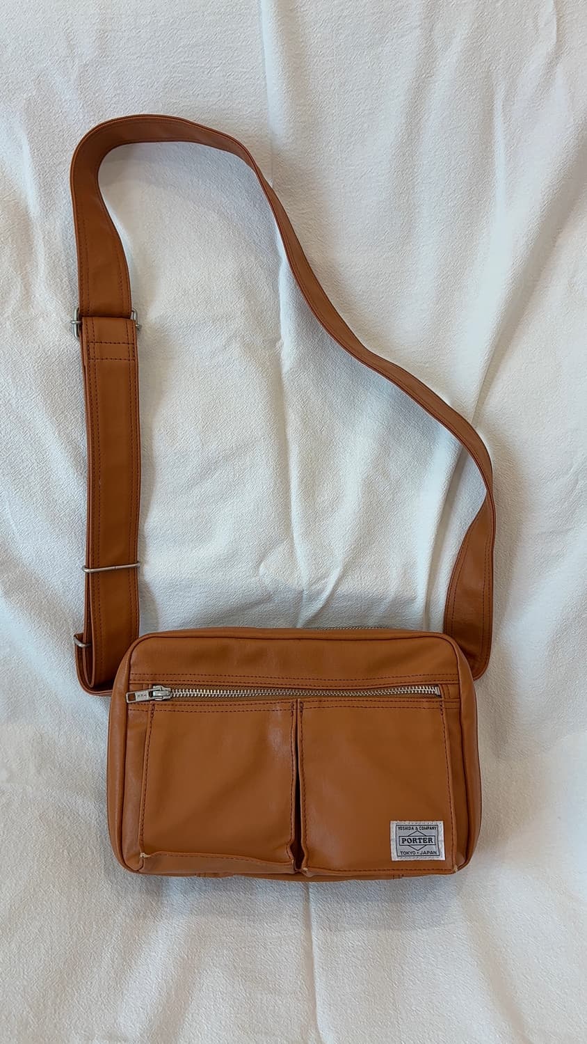 PORTER FREESTYLE SHOULDER BAG (Camel) 상품이미지1