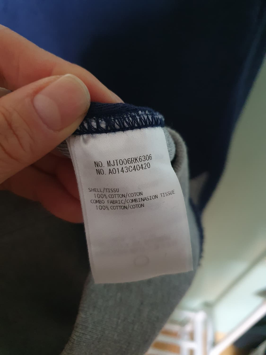 톰브라운 맨투맨 사이즈2 상품이미지6