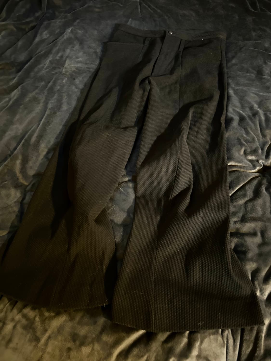 Kozaburo 3D Twisted Trouser Pants 상품이미지1