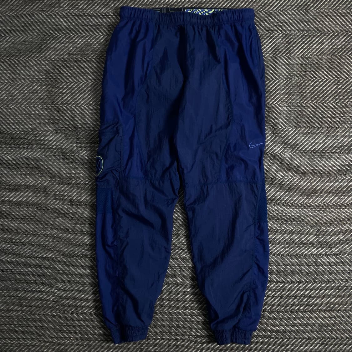 나이키 나일론 우븐 와이드 트랙 조거 팬츠 y 2924 상품이미지2