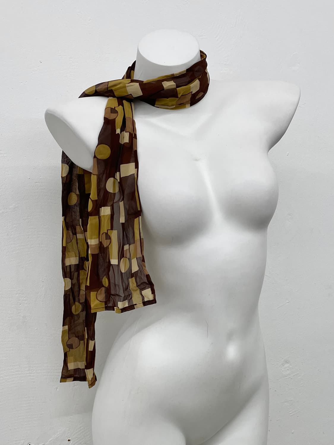 브라운 패턴 쉬폰 링클 머플러  상품이미지1