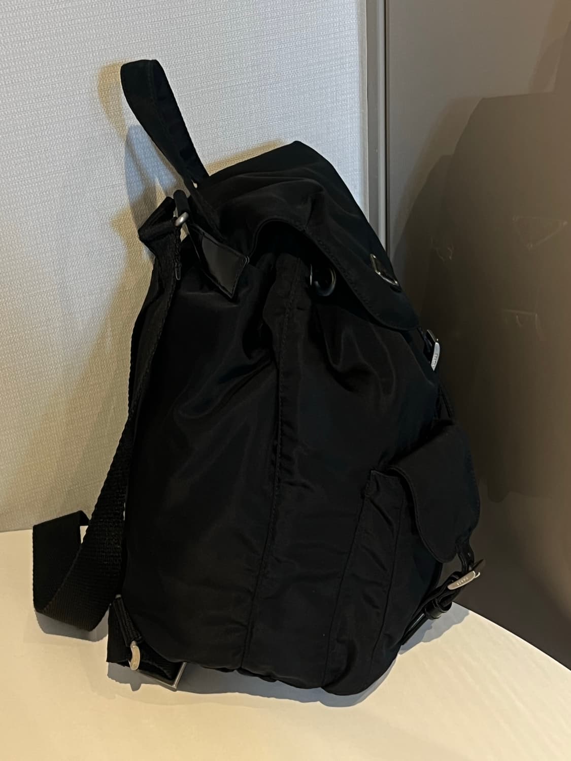 프라다 나일론 백팩 스몰 상품이미지6