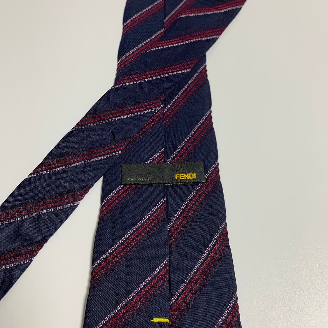 펜디(FENDI) 신형라벨 스트라이프 명품넥타이 로고플레이 A+등급 상품이미지5