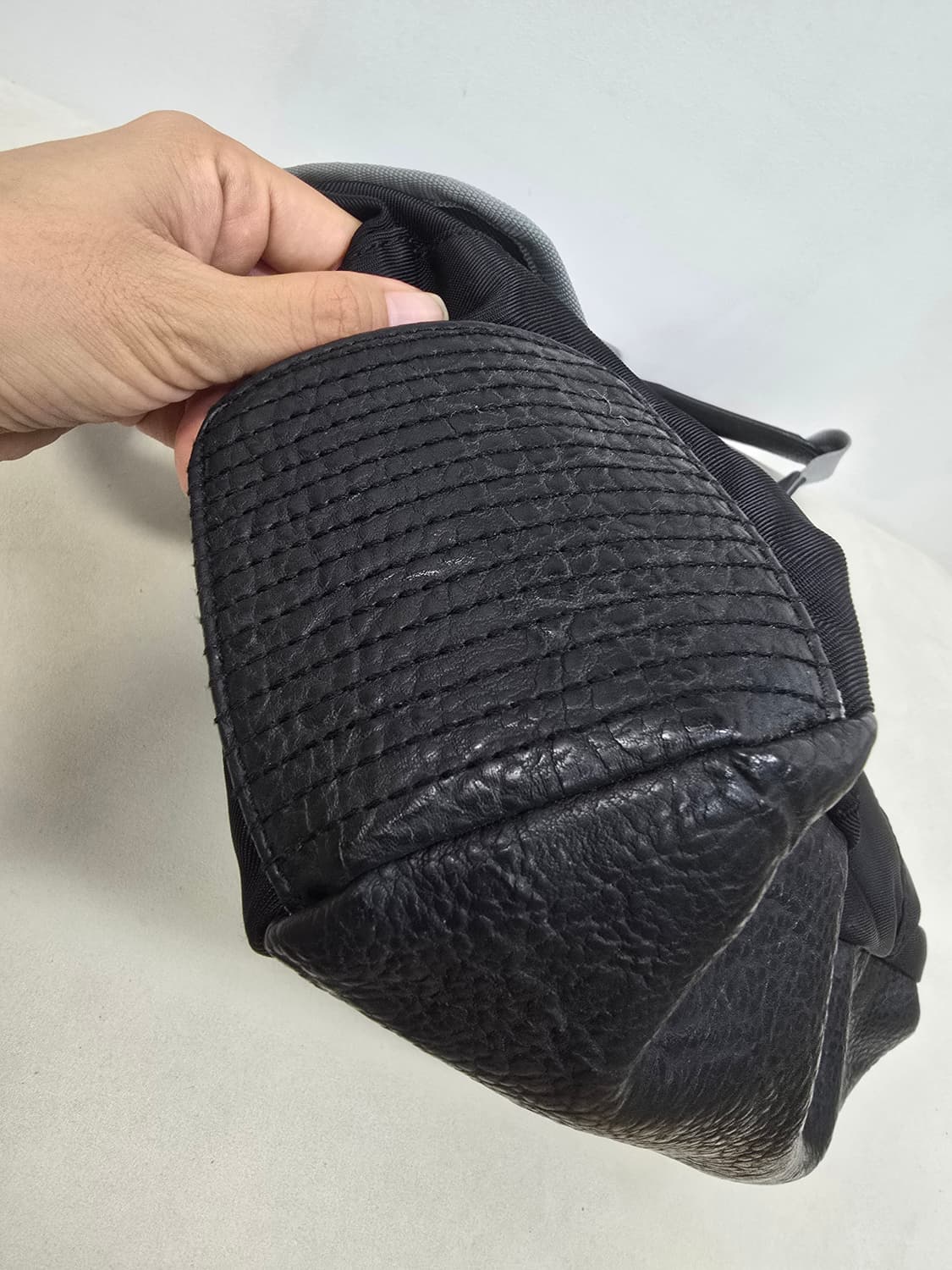 디젤 가죽배색 세련된 데일리 크로스백 상품이미지4