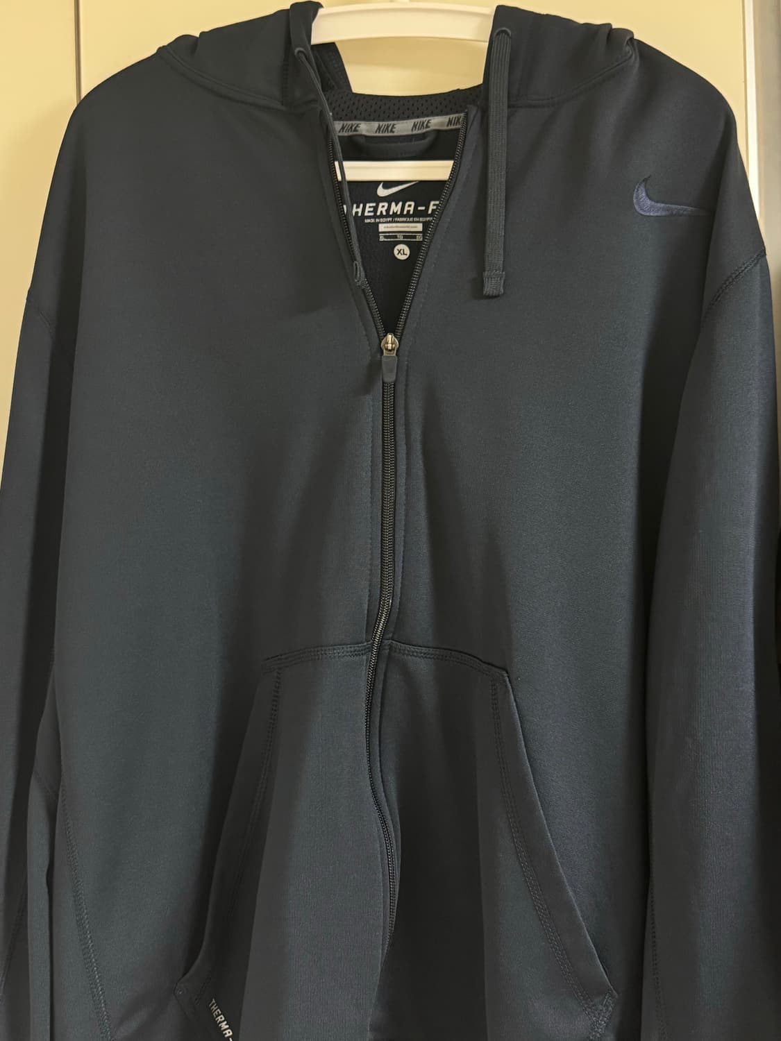 나이키 트레이닝 후드집업 상품이미지1