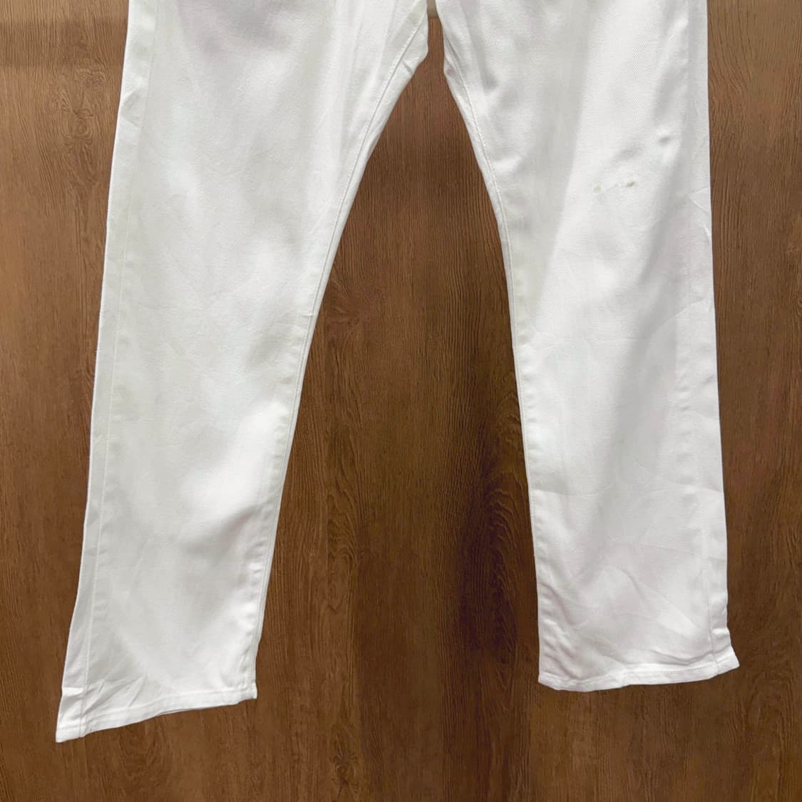 폴스미스 팬츠 5포켓 구조 메탈 리벳 디테일 스트레이트 핏 화이트 상품이미지5