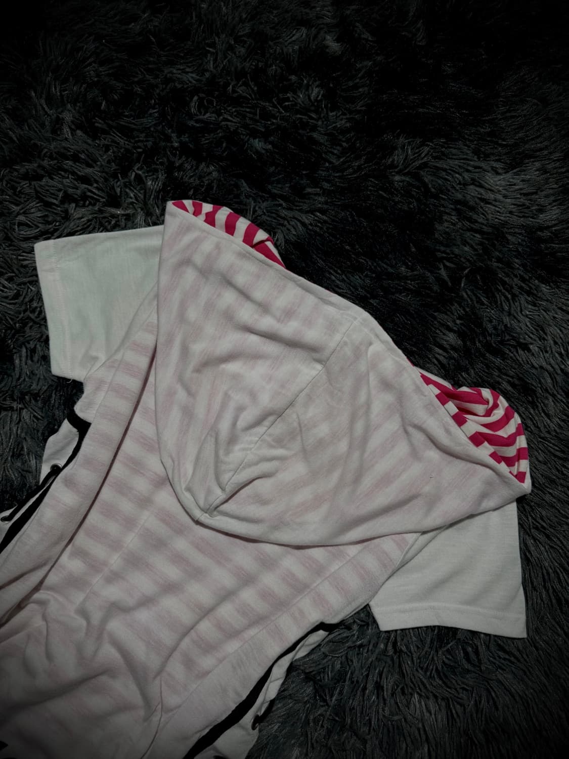 Dosch 레이스 레이어드 사이드 레이스업 레터링 펑크 후드 반팔 티셔츠 상품이미지5