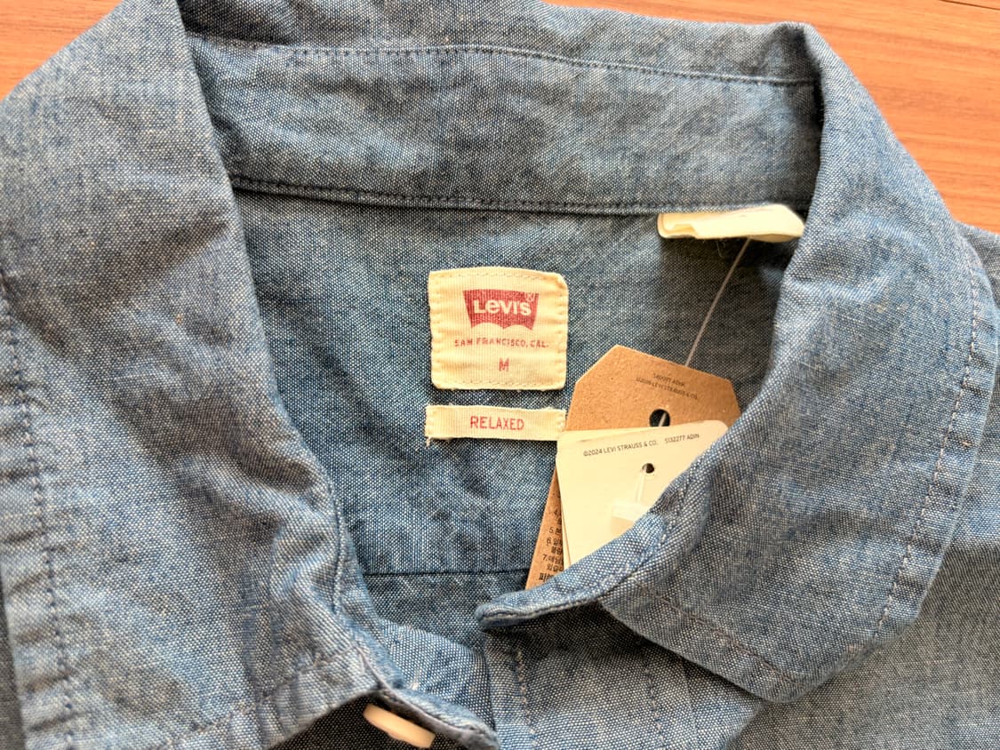 리바이스 남성 릴렉스드핏 샴브레이 셔츠 US M(100~105 정도) 새 상품이미지2