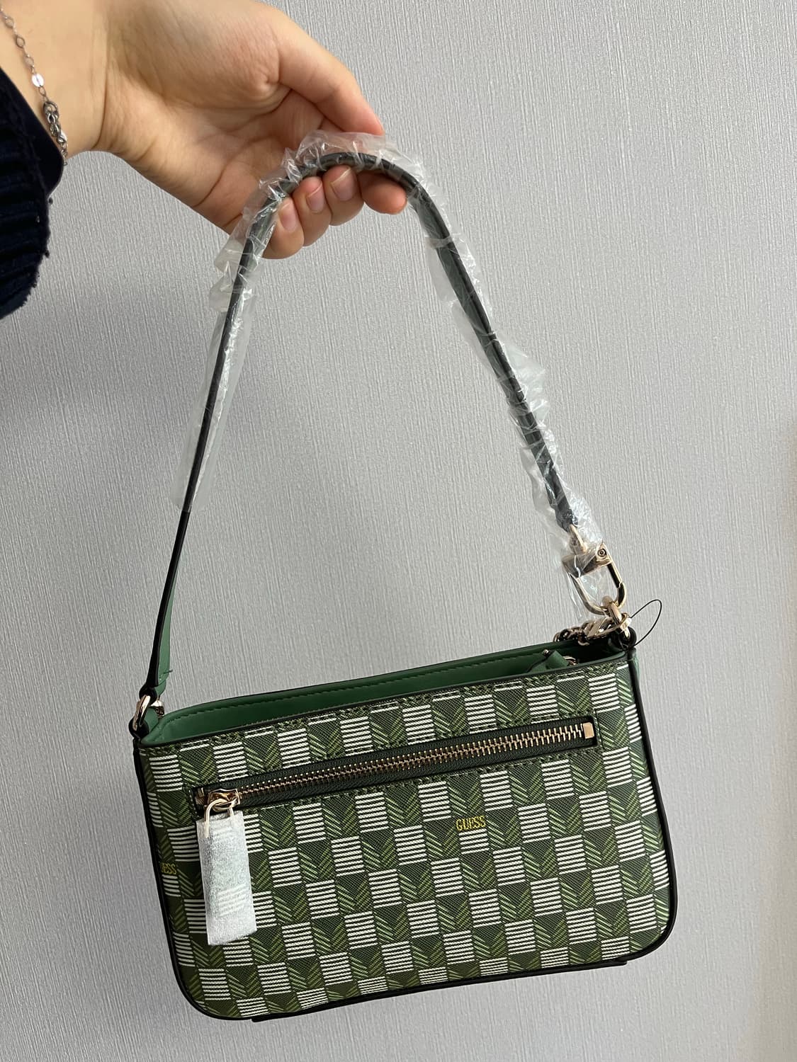 (새상품)게스 Guess 핸드백 숄더백 미니백 상품이미지4