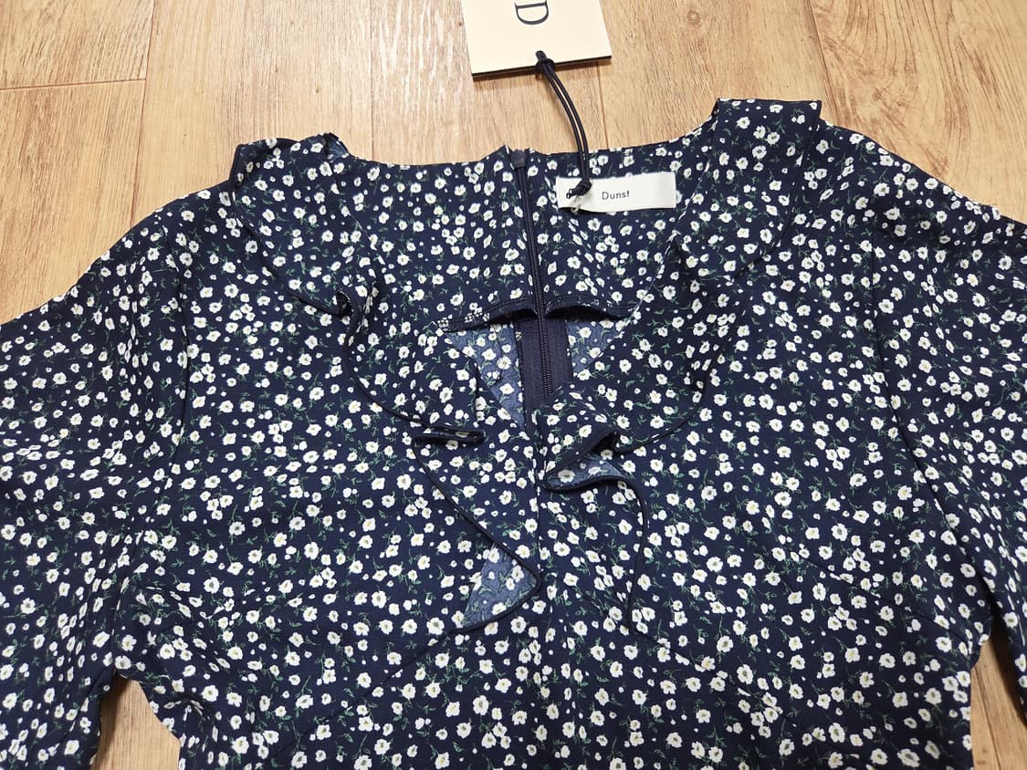 던스트(DUNST) 셔링원피스 55 새상품 상품이미지6