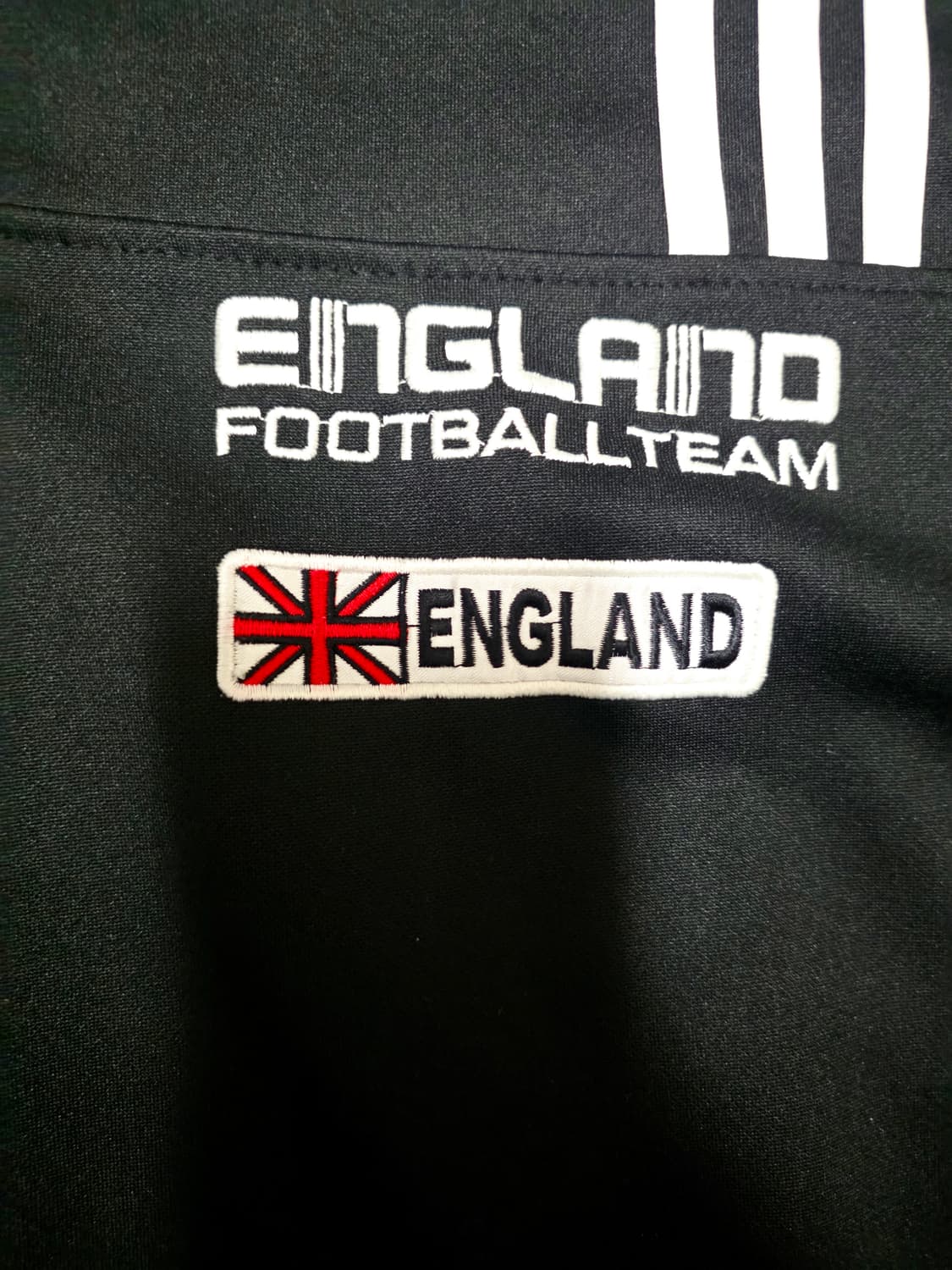 [블록코어/희귀] 잉글랜드 국대 올블랙 레트로 트랙탑 축구 져지 100 상품이미지3