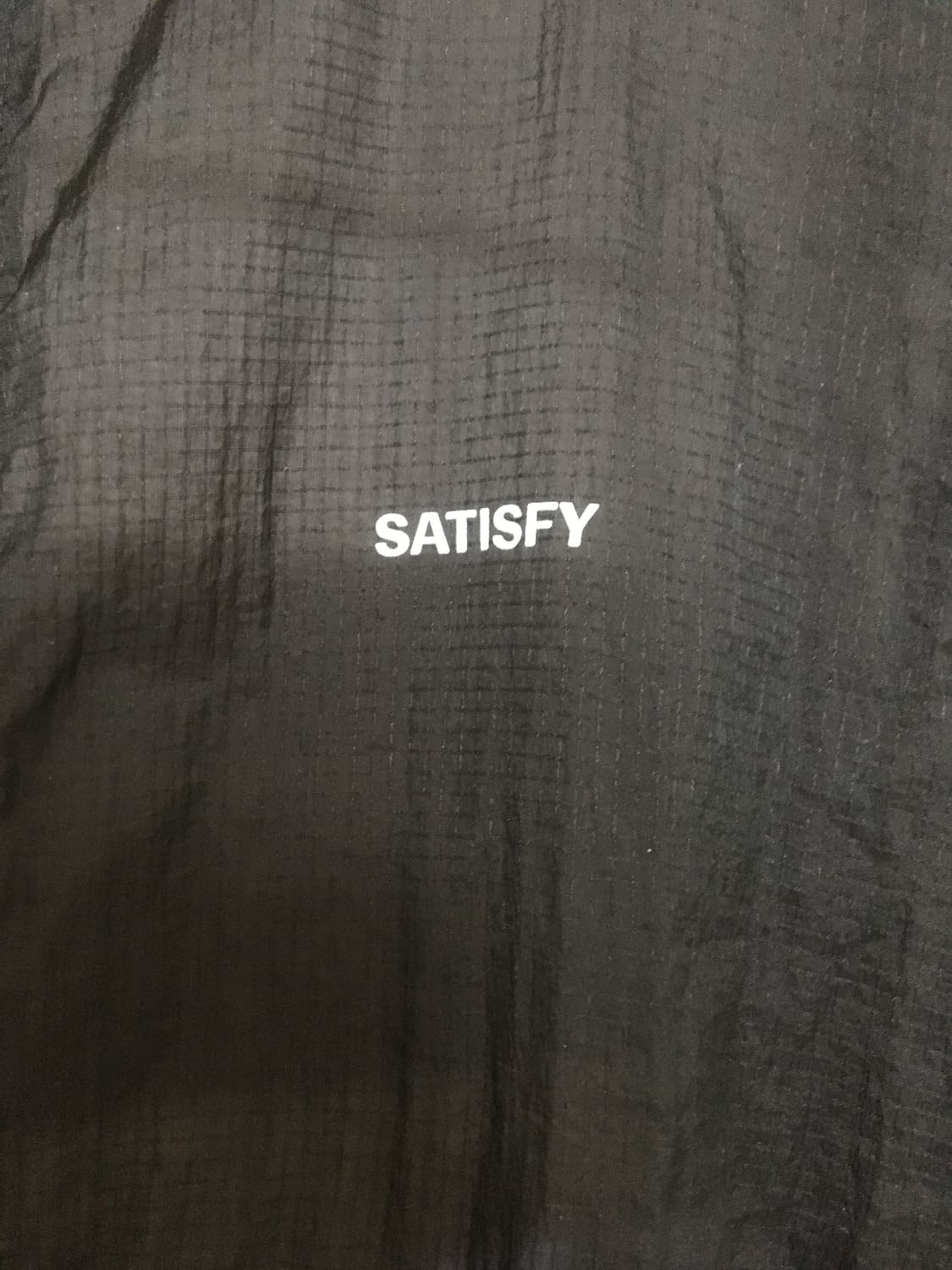 새티스파이 리피 바람막이 블랙 판매합니다 상품이미지3