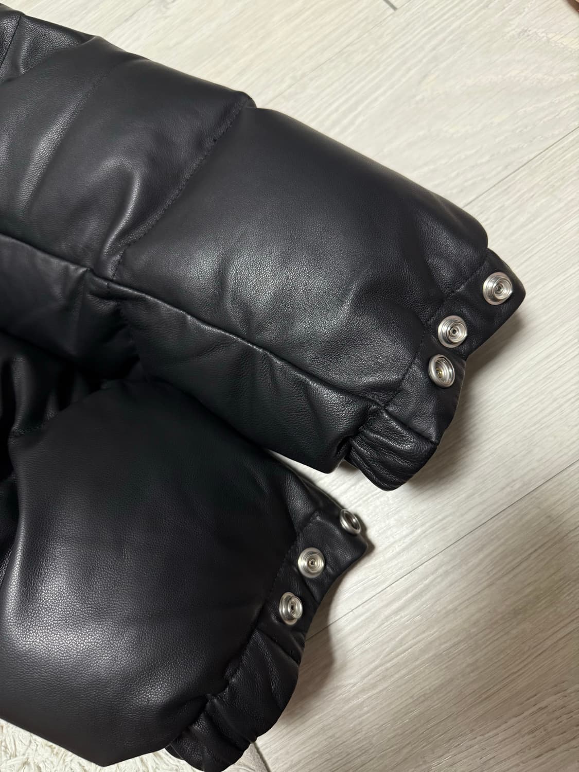 (XXL,2XL)BAPE 베이프 24fw 레더 다운 자켓 패딩 상품이미지7