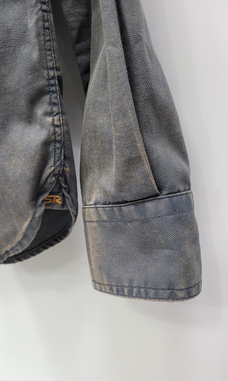 Series 시리즈 가먼트다잉 네츄럴 워싱 셔츠 / 남 95 BL
 상품이미지5