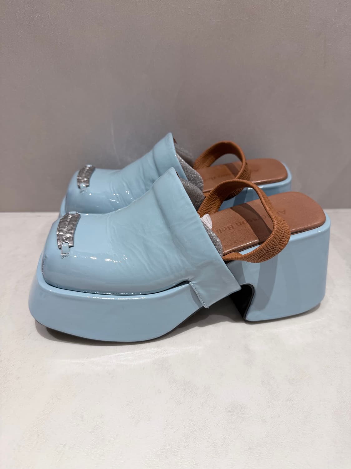 앤더슨벨 LOLANTA SQUARE TOE LOAFER SANDAL 상품이미지1