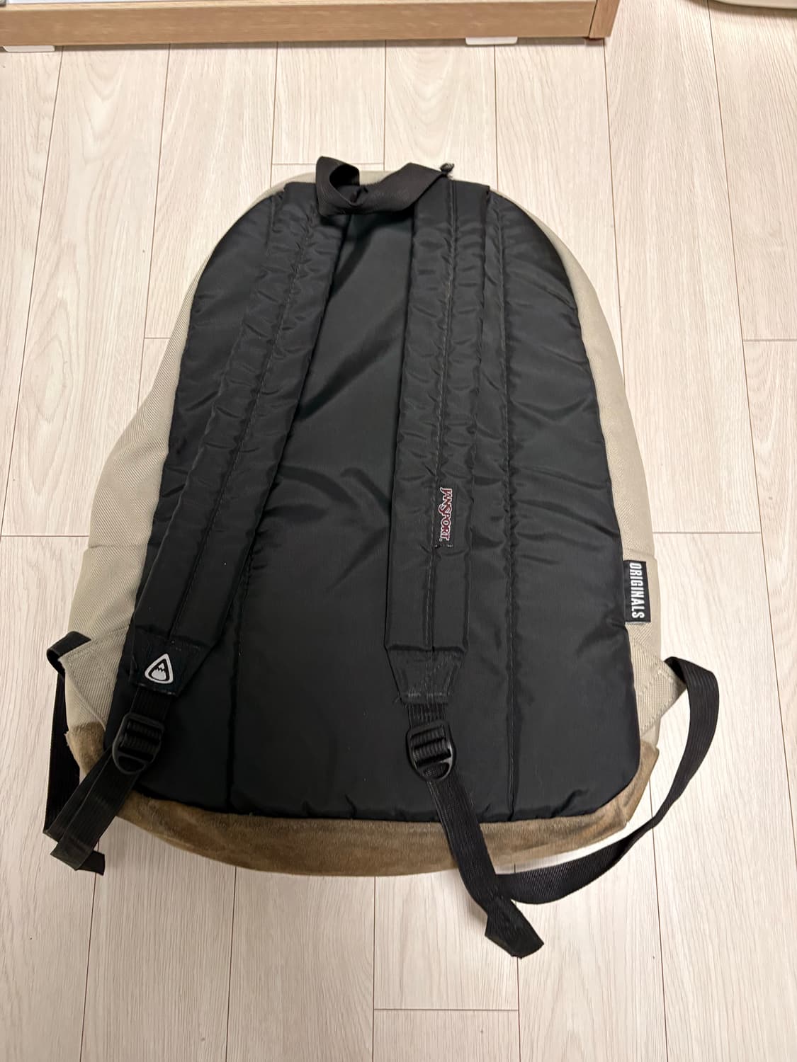 잔스포츠 백팩 상품이미지3