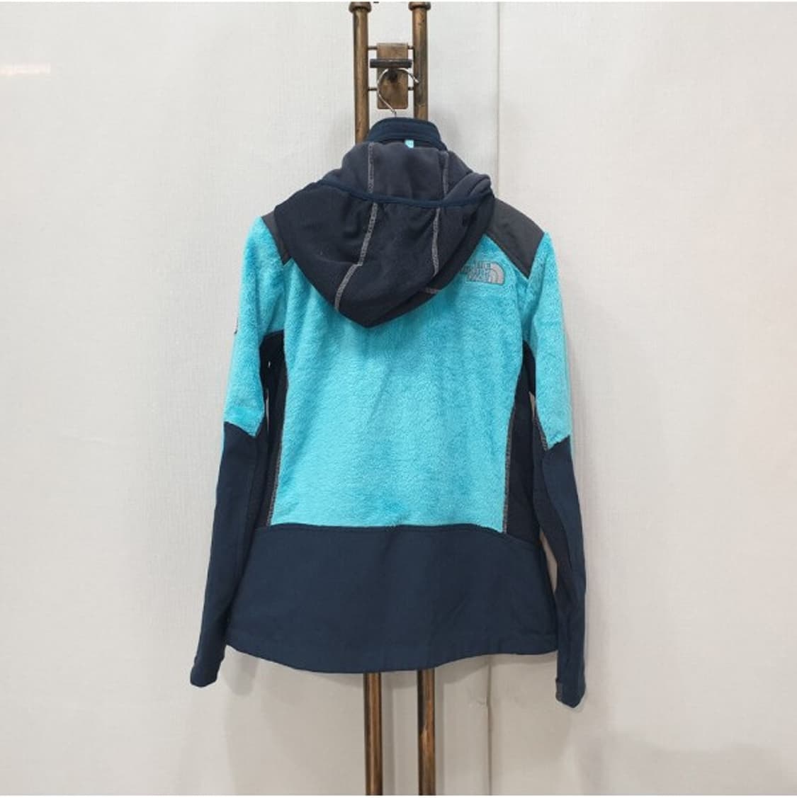 노스페이스 우먼 후리스 풀집업자켓 점퍼 (90L) 상품이미지4