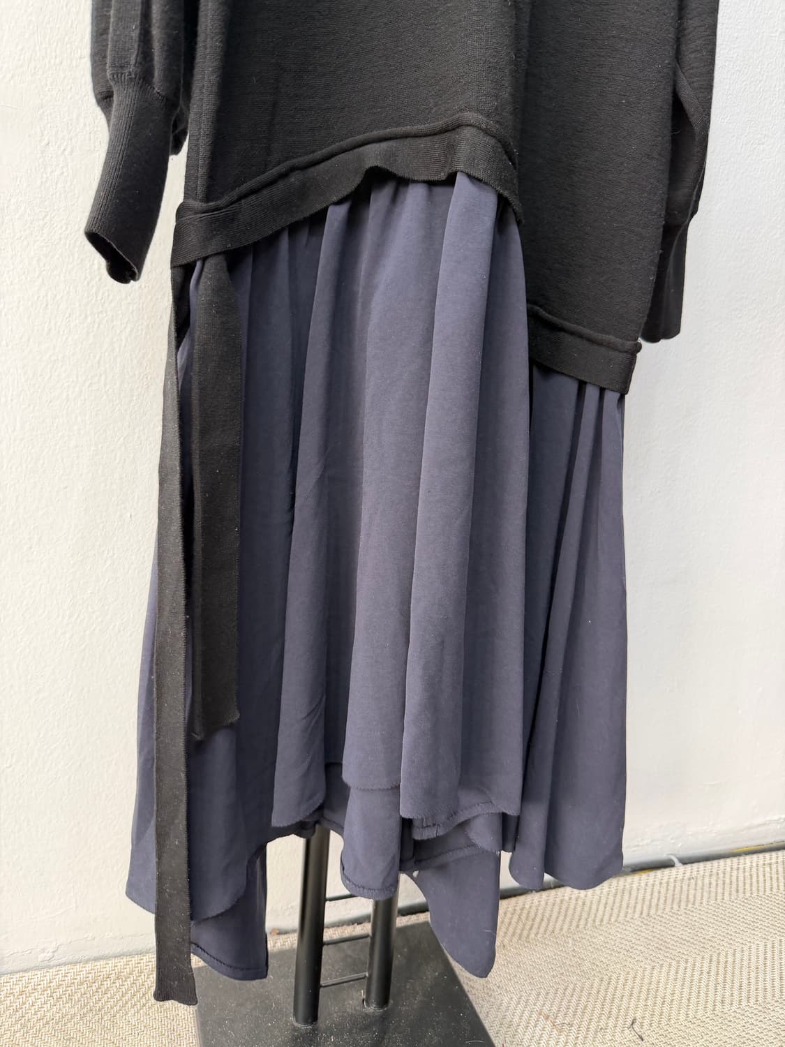 정품) LANVIN 랑방 한섬 블랙 니트 믹스 롱 원피스 88 상품이미지4