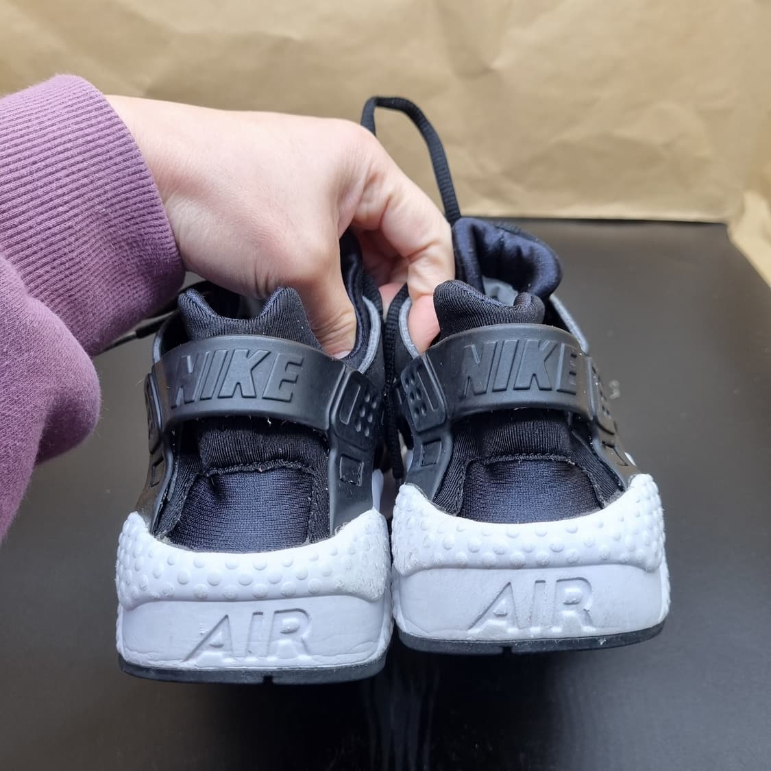 나이키 에어 허라취런 블랙250 상품이미지4