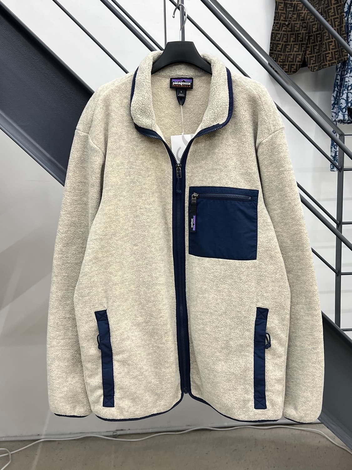 파타고니아 신칠라 집업 자켓 상품이미지4