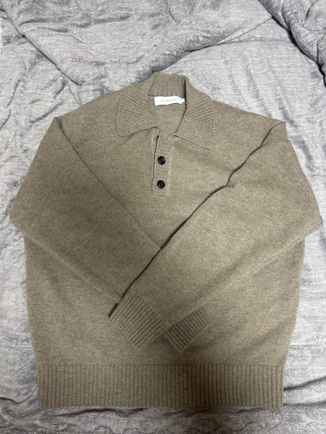 유니온블루 카키 브라운 버튼 니트 상품이미지2