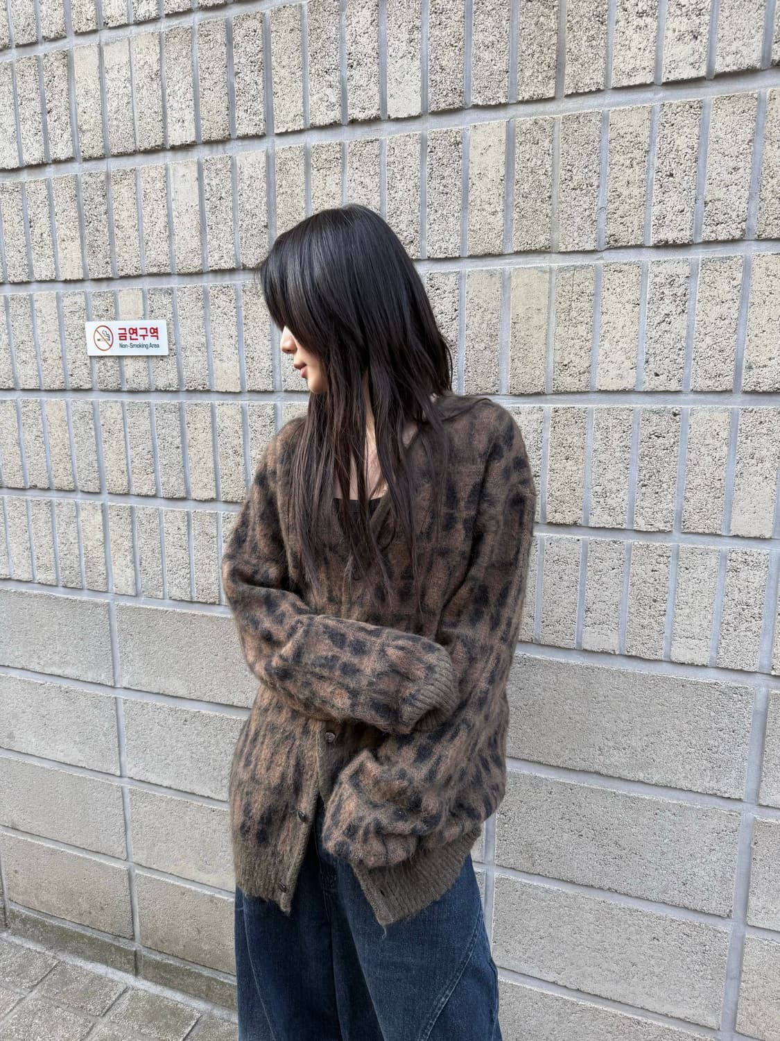 니들스 빠삐용 브라운 패턴 가디건 상품이미지6