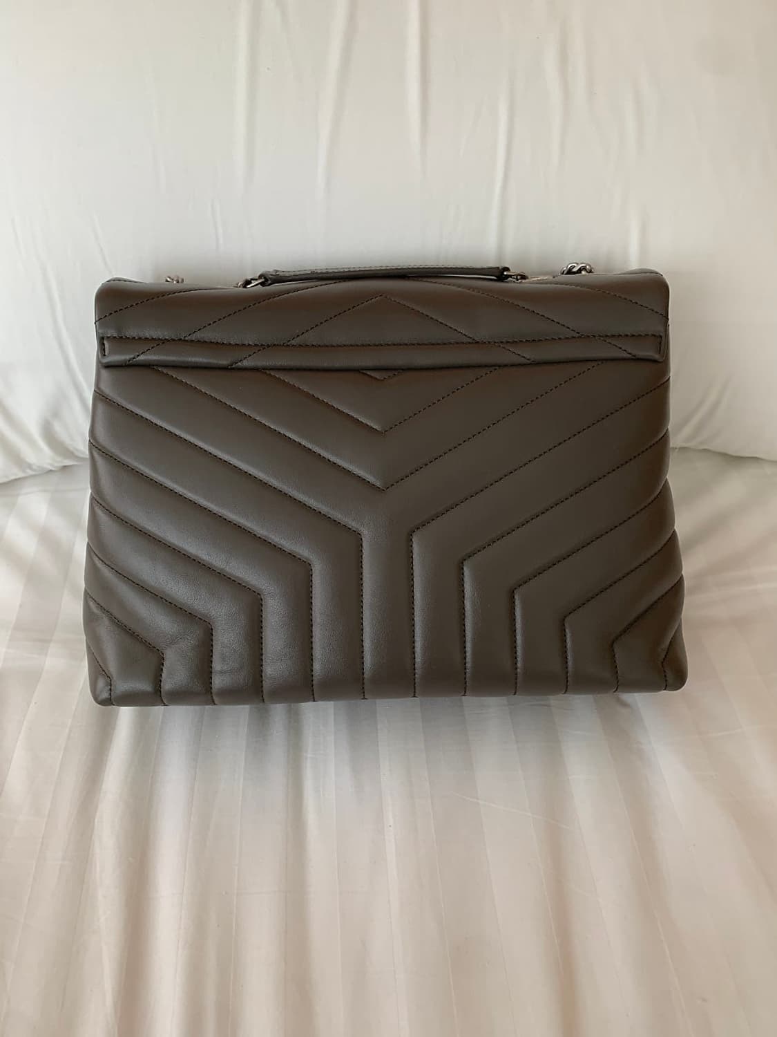 생로랑 루루백 그레이 미디엄 상품이미지2