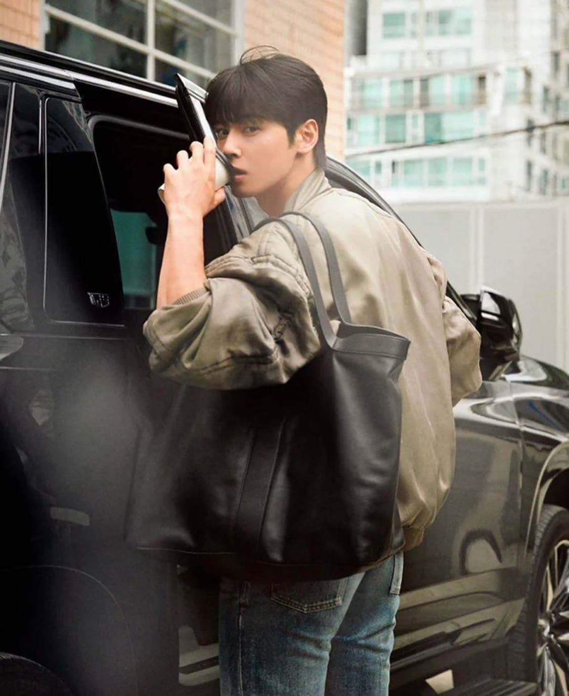 생로랑(Saint Laurent) Y 토트백 상품이미지10