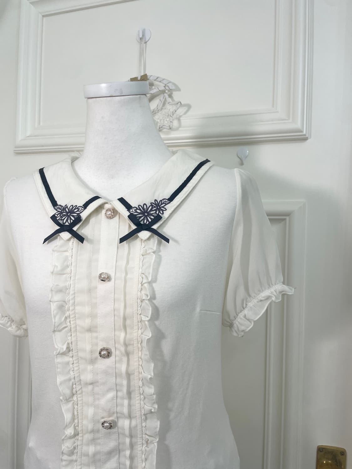 AXES FEMME bow ruffle point half top 상품이미지7