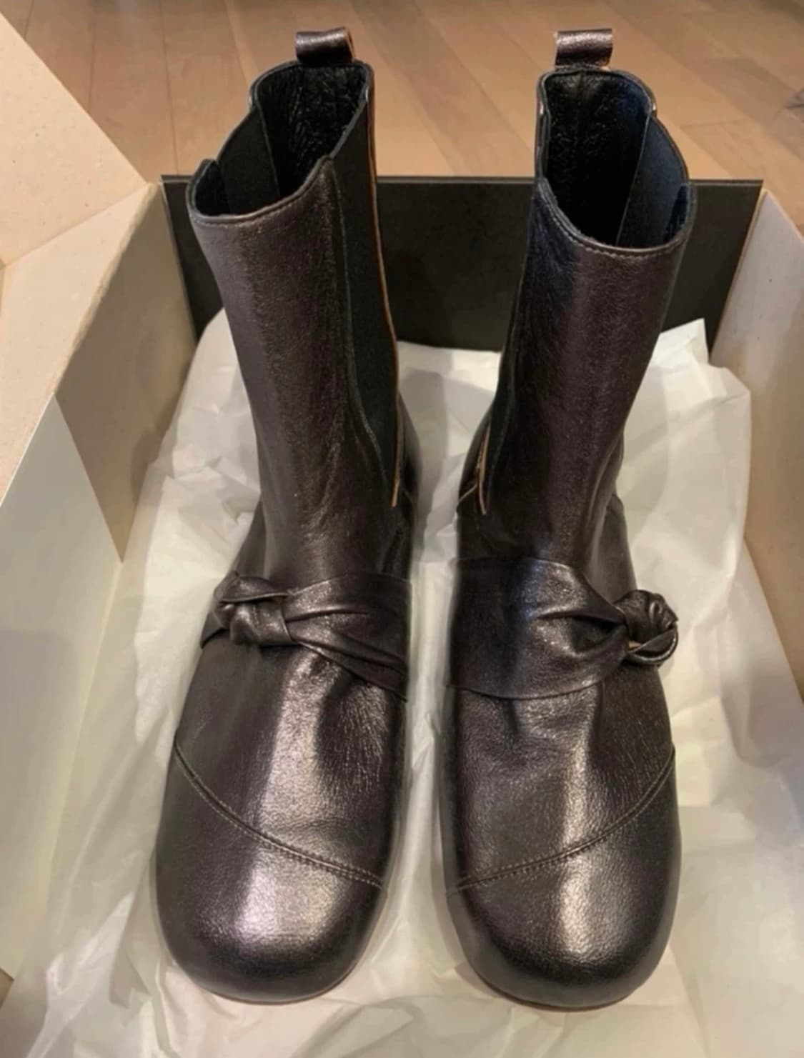 버터플라이즈 인 스터미 첼시부츠 상품이미지2