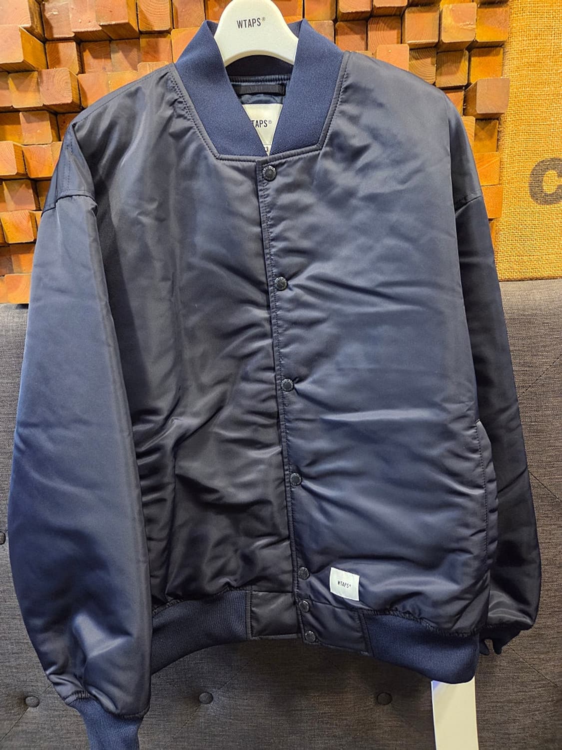 더블탭스 21 시즌 팀자켓 상품이미지3