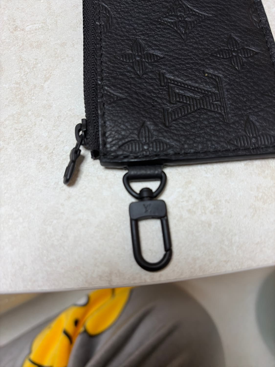 루이비통 가스통 웨이브 블랙 직거래합니다 상품이미지7