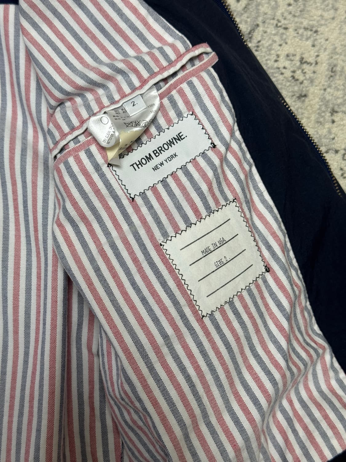 톰브라운 블루종 2사이즈 상품이미지3