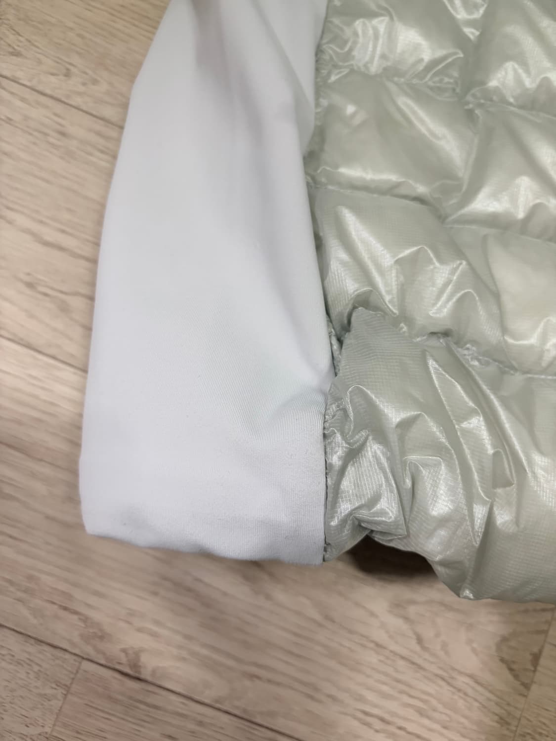 오호스 라이트 다운 후드 재킷 경량패딩 그레이 상품이미지5