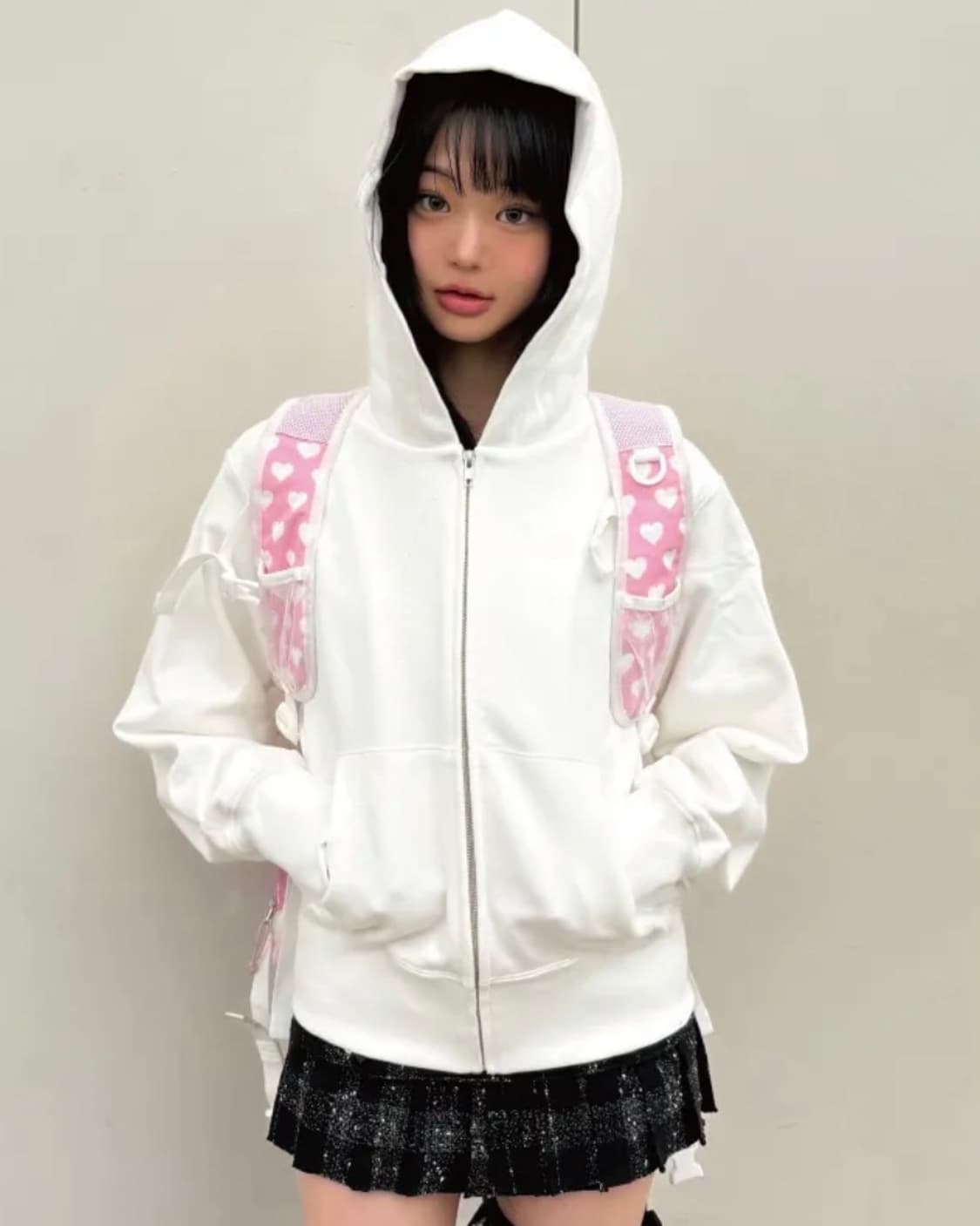 더뮤지엄비지터 메쉬 하트 백팩 핑크 새상품 상품이미지2