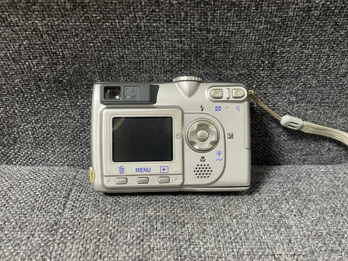 니콘 쿨픽스 5200 상품이미지1