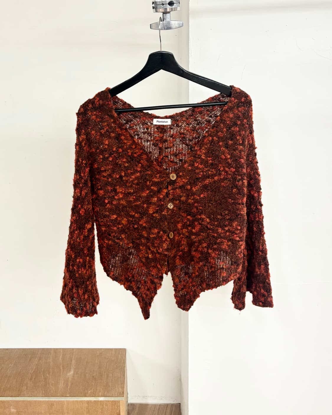 플랜테이션 (이세이 미야케)  레드 케이블 니트 가디건 상품이미지1