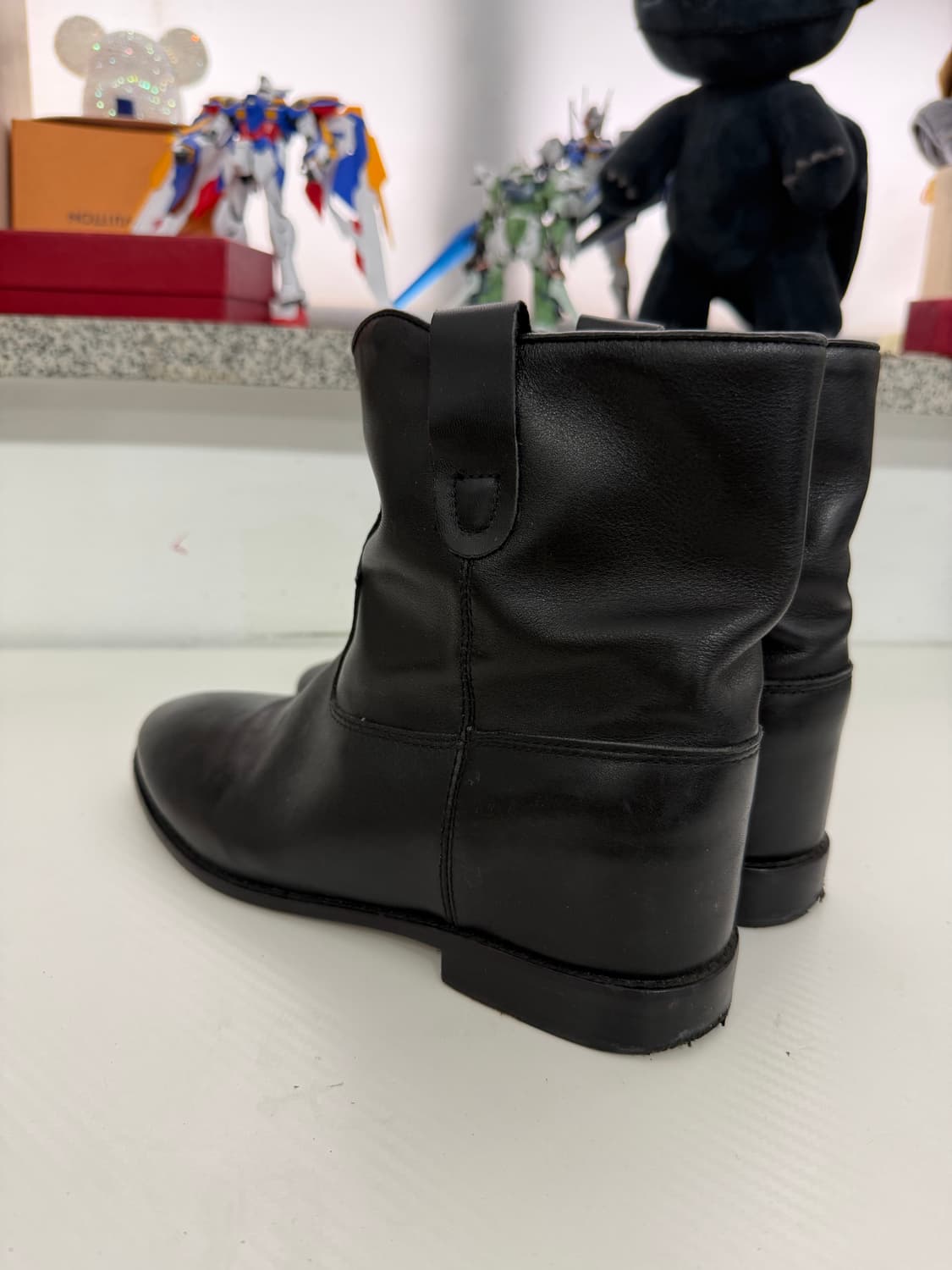 정품) 이자벨마랑 블랙 가죽 앵클 부츠 40 상품이미지6