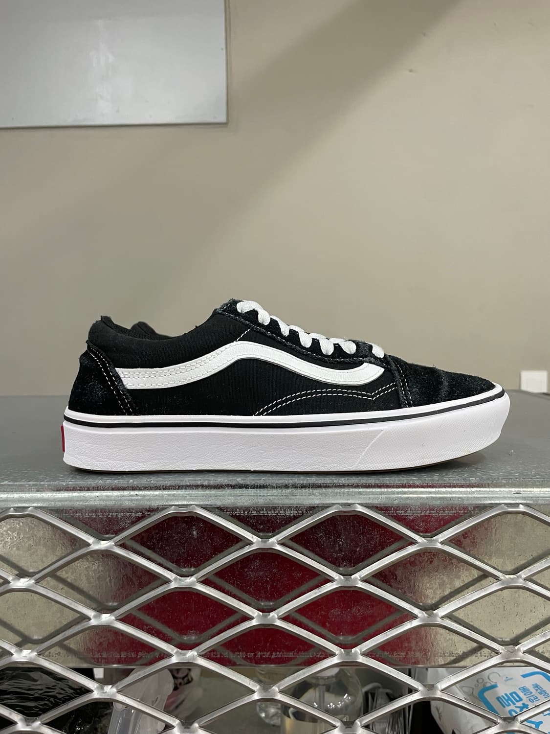 반스 컴피쿠시 올드스쿨 블랙 235 상품이미지4