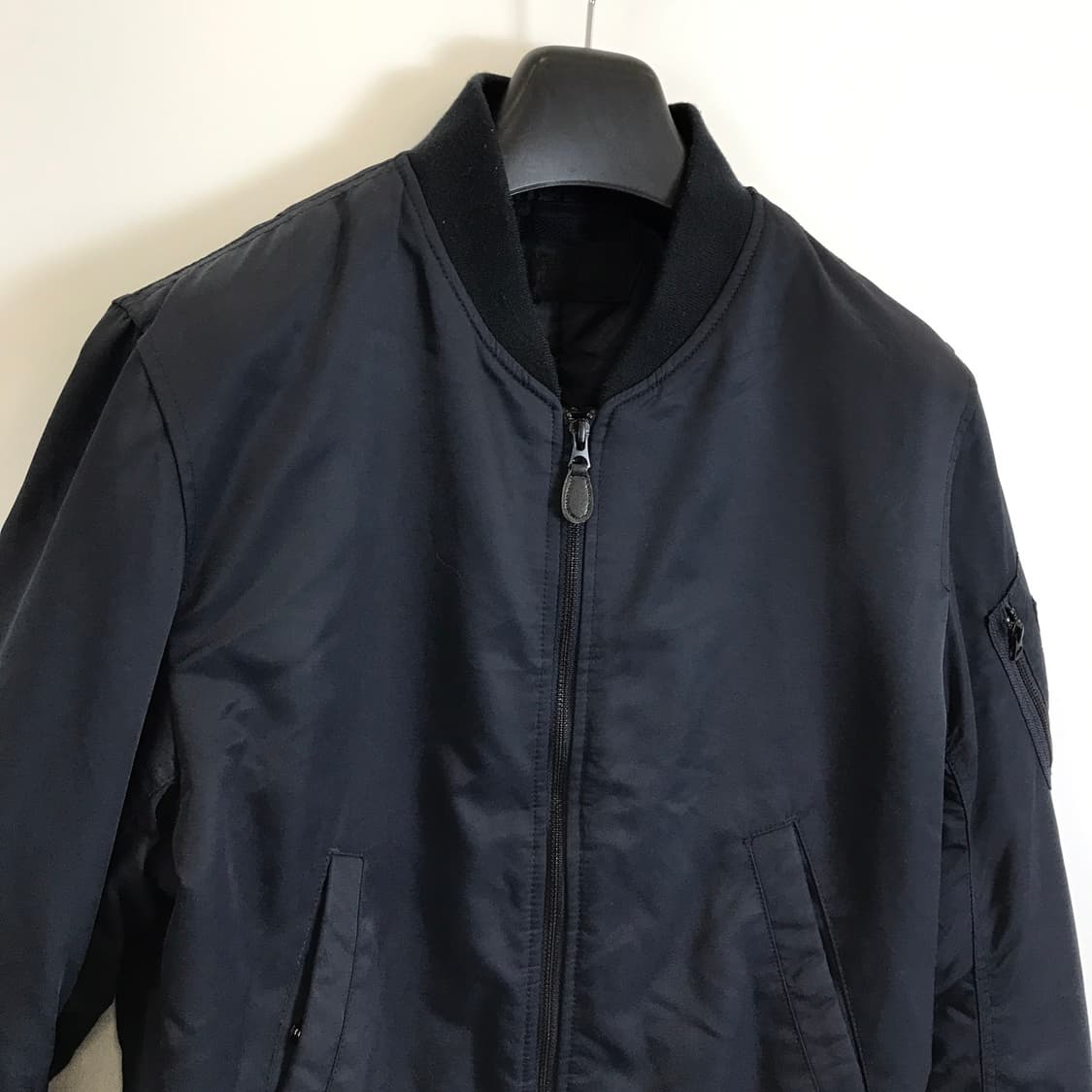 유니클로 마원 MA-1 항공점퍼 [M] 상품이미지2