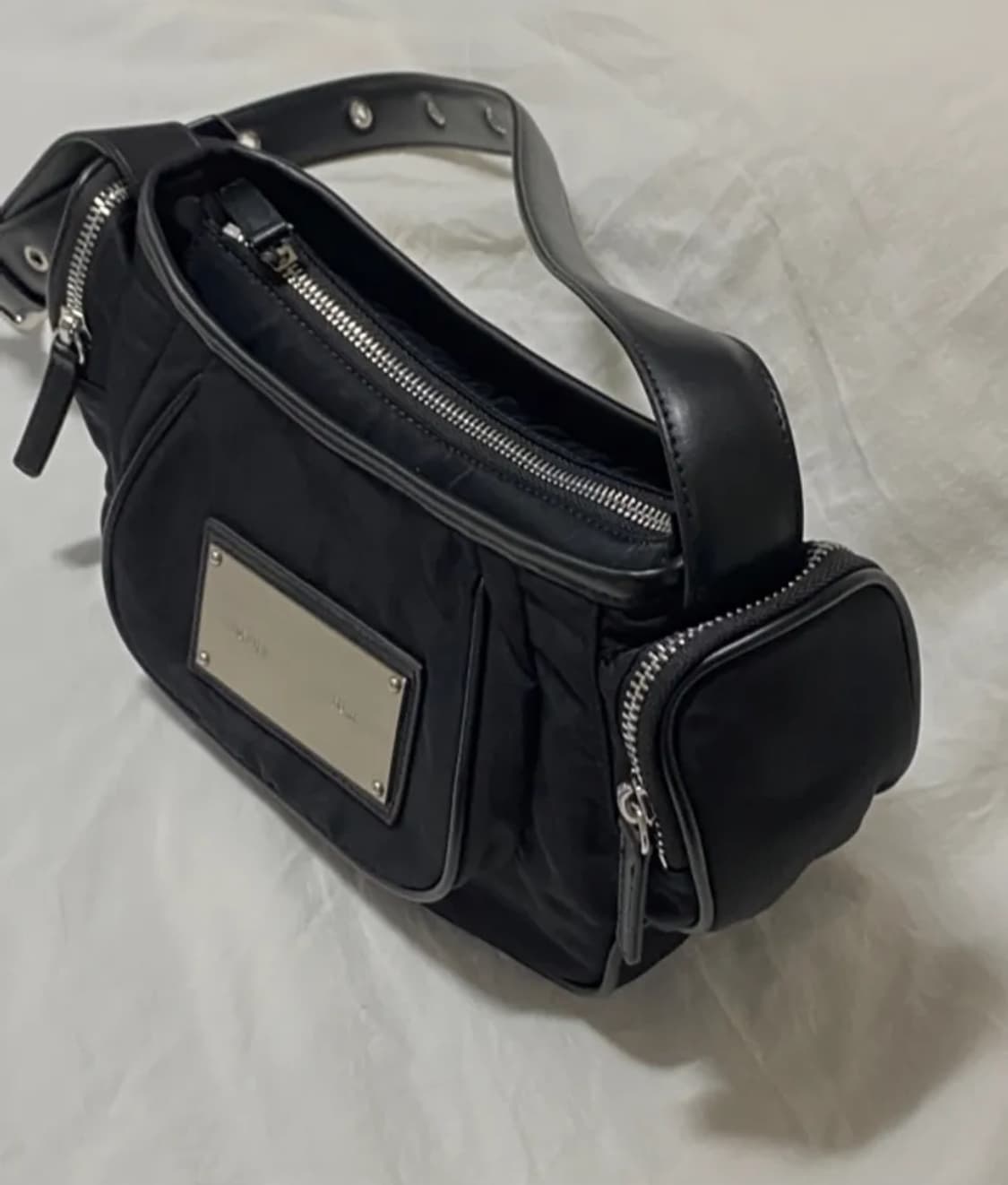 마뗑킴 마들렌 라운드백 블랙 상품이미지3