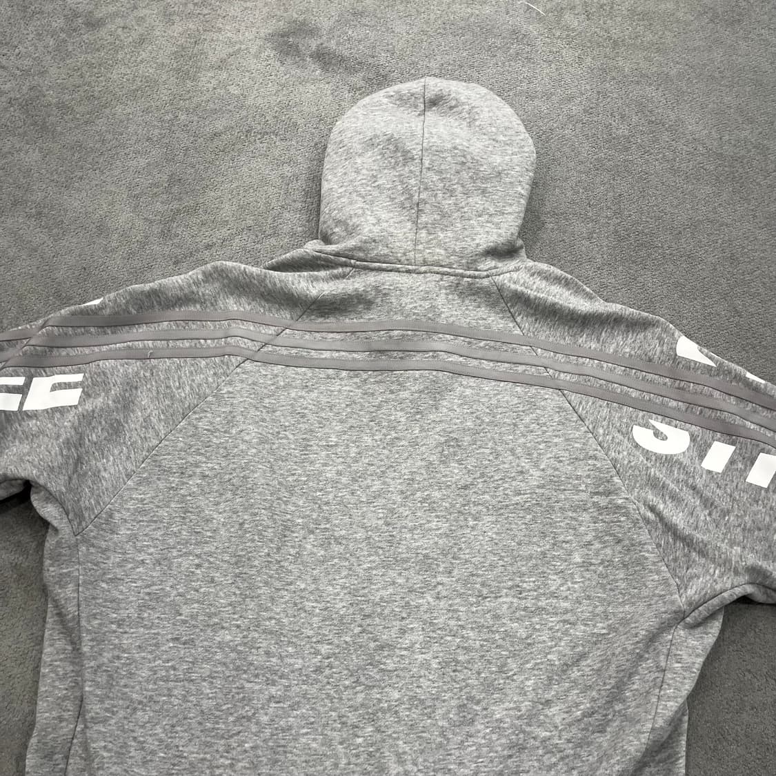 M 아디다스 그레이 후드티 상품이미지4