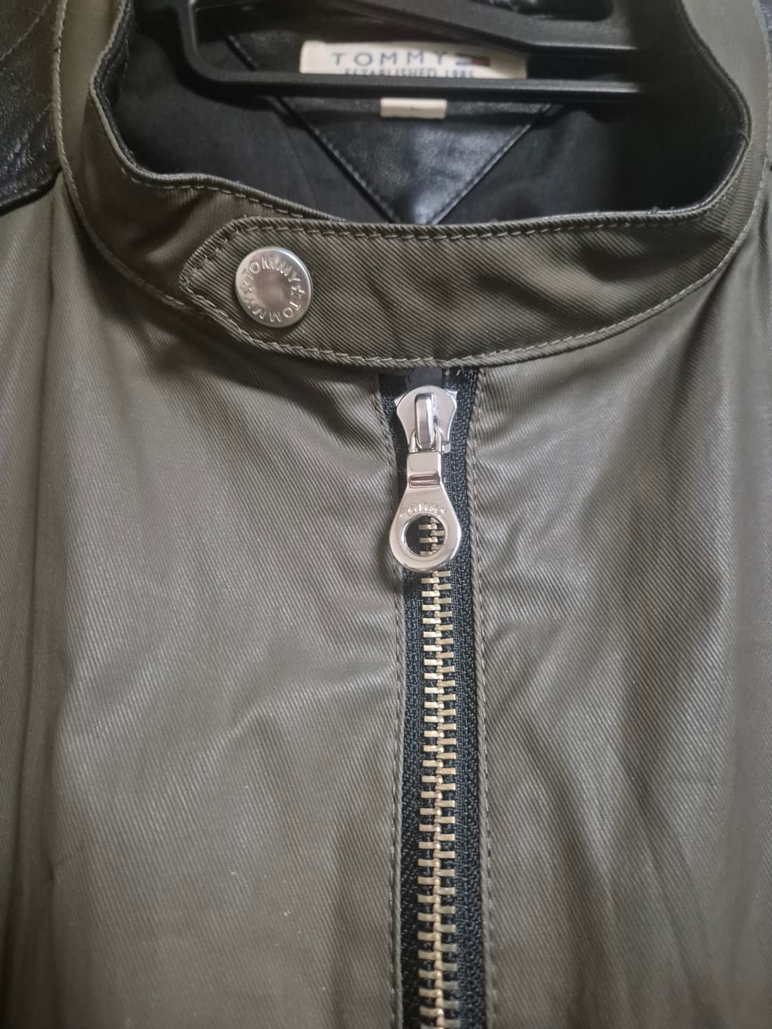 타미힐피거 바이커 크롭 자켓 판매합니다! L 상품이미지3