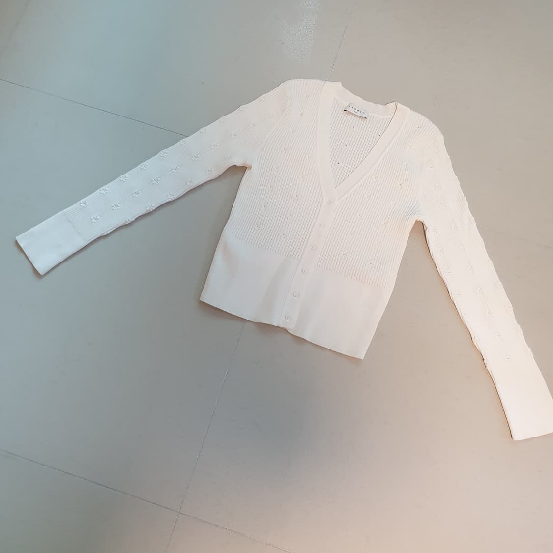 산드로 골지 플라워 쫄쫄이 여성 가디건 상품이미지2