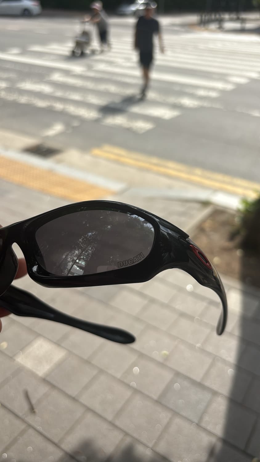 오클리 몬스터독 두카티 Oakley MonsterDog Ducati 상품이미지1
