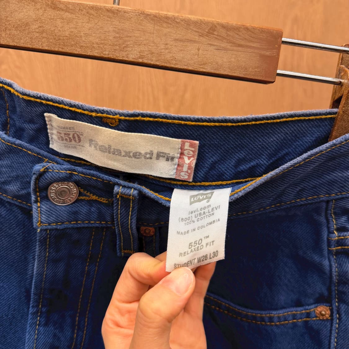 리바이스 코튼 미니 스커트 밑단 프린지 백 포켓 로고 탭 디테일 블루 상품이미지8