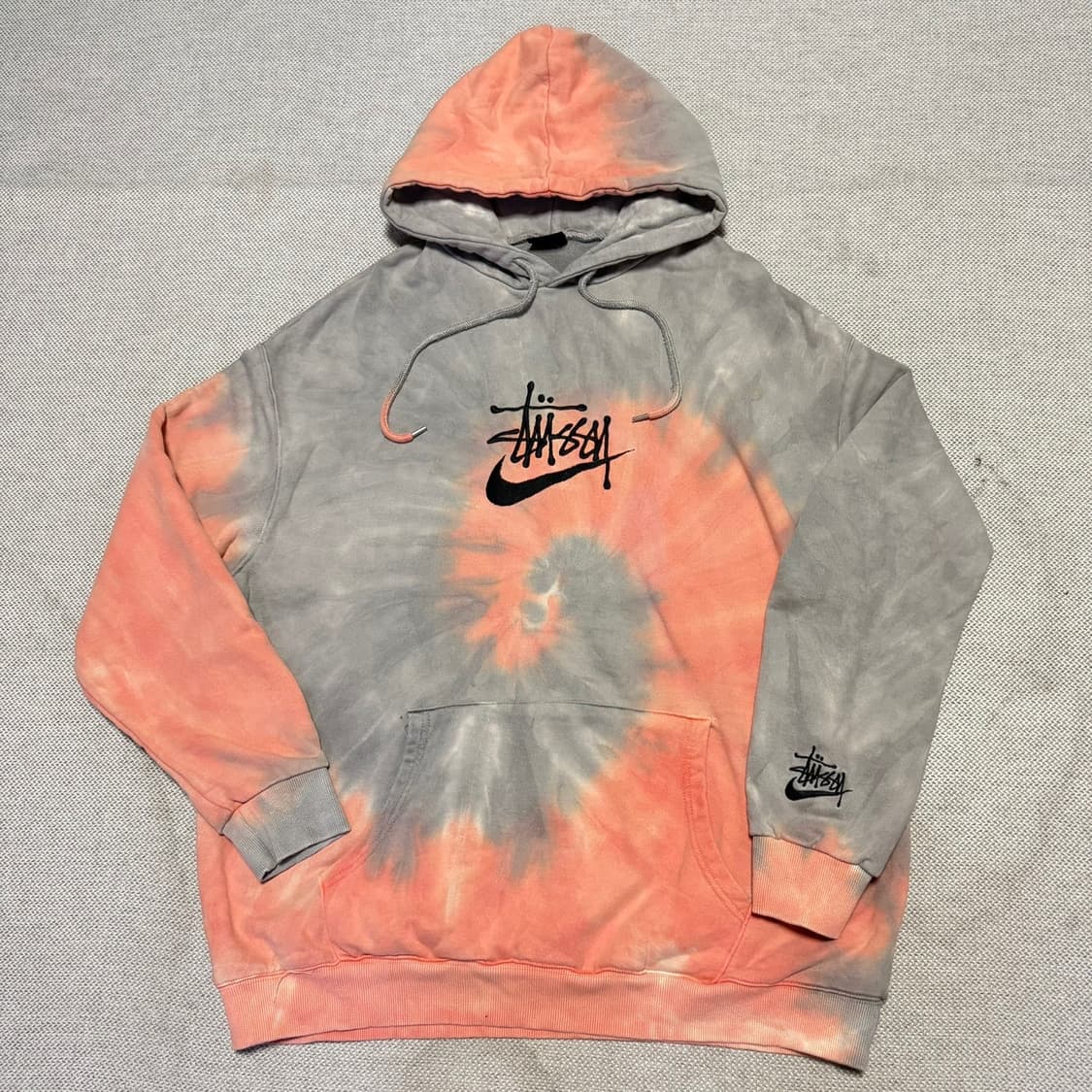 스투시 나이키 타이다이 후드티 상품이미지1